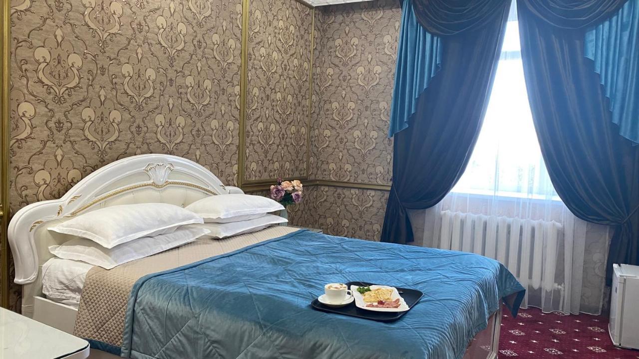 Lion Hotel Астана Екстериор снимка