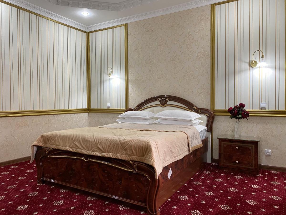 Lion Hotel Астана Екстериор снимка