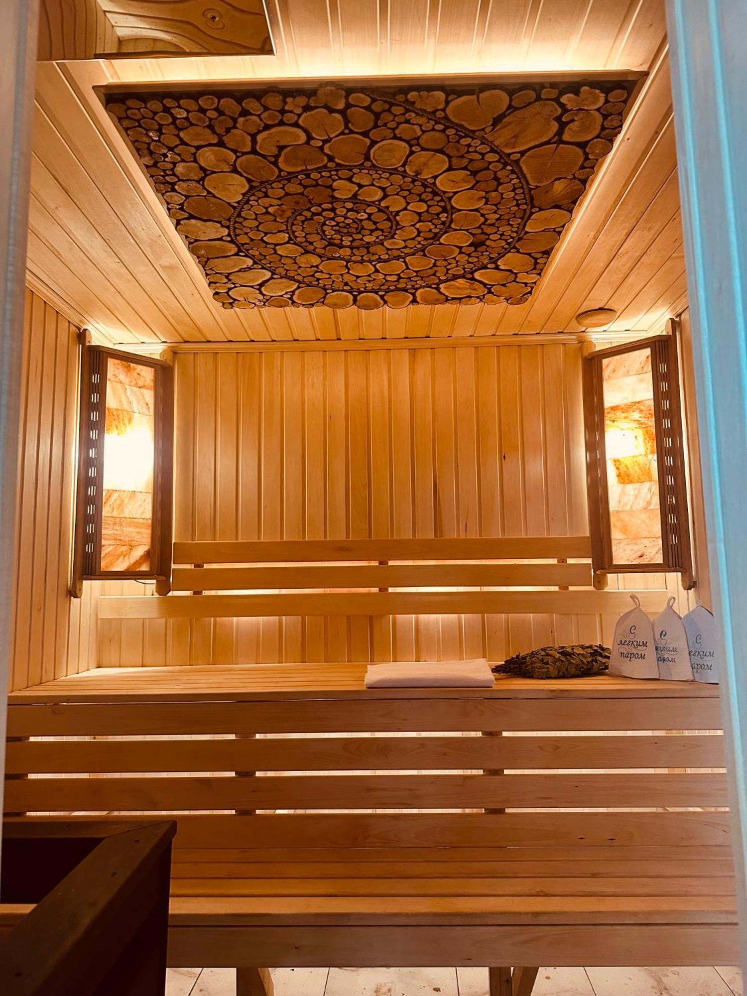Lion Hotel Астана Екстериор снимка